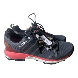NWT Adidas Women's Trail Arabic GTX